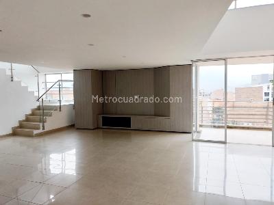 Apartamento en venta en Laureles, Medellín · foto 2 de 19