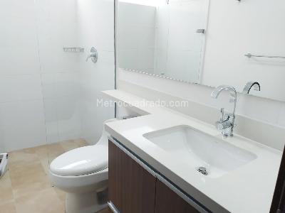 Apartamento en venta en Laureles, Medellín · foto 16 de 19