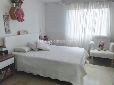 Apartamento en venta en Laureles, Medellín · foto 10 de 19