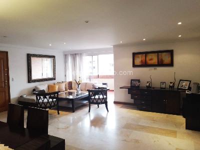 Apartamento en venta en Laureles, Medellín · foto 3 de 19