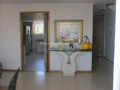 Apartamento en venta en Laureles, Medellín · foto 4 de 14