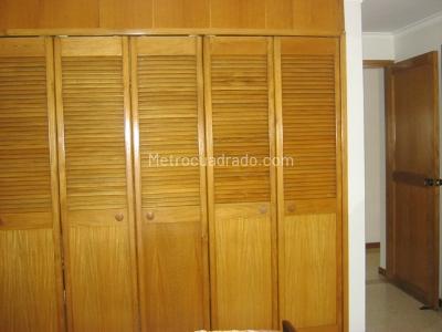 Apartamento en venta en Laureles, Medellín · foto 8 de 14
