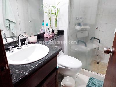 Apartamento en venta en Laureles, Medellín · foto 17 de 20