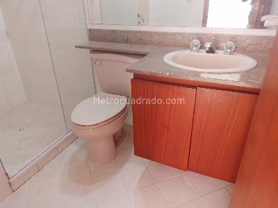 Apartamento de 3 alcobas en venta en Laureles, Medellín, 154 m² · foto 14 de 16