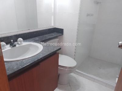 Apartamento de 3 alcobas en venta en Laureles, Medellín, 154 m² · foto 15 de 16