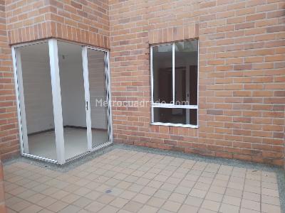 Apartamento de 3 alcobas en venta en Laureles, Medellín, 154 m² · foto 16 de 16