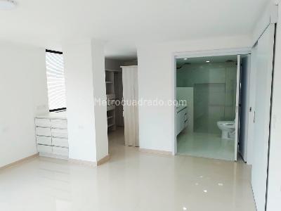 Apartamento en venta en Laureles, Medellín · foto 14 de 18
