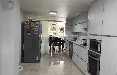 Casa de 4 alcobas en venta en Belen, Medellín, 210 m² · foto 4 de 13
