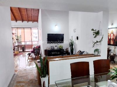 Apartamento de 3 alcobas en venta en Laureles, Medellín, 120 m² · foto 4 de 19