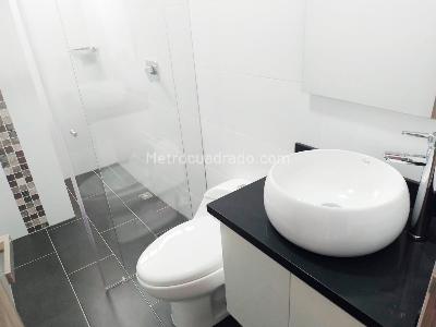 Apartamento de 3 alcobas en venta en Laureles, Medellín, 104 m² · foto 12 de 13