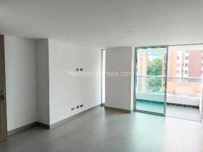 Apartamento de 3 alcobas en venta en Laureles, Medellín, 104 m² · foto 3 de 13