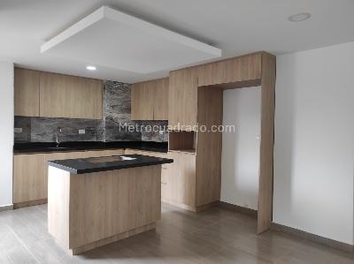 Apartamento en venta en Belen, Medellín · foto 6 de 18
