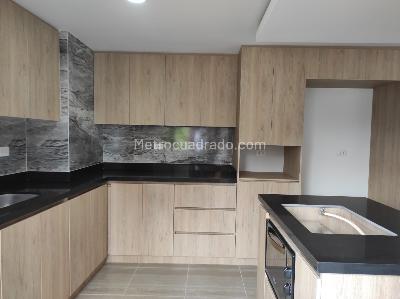 Apartamento en venta en Belen, Medellín · foto 7 de 18