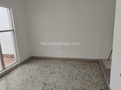 Casa de 4 alcobas en venta en Laureles, Medellín, 240 m² · foto 10 de 19