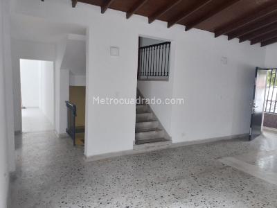 Casa de 4 alcobas en venta en Laureles, Medellín, 240 m² · foto 4 de 19