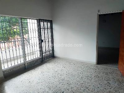 Casa de 4 alcobas en venta en Laureles, Medellín, 240 m² · foto 8 de 19