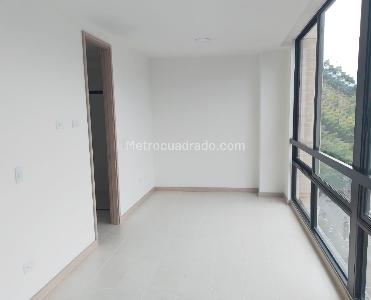 Oficina en Arriendo, LAURELES, Medellín