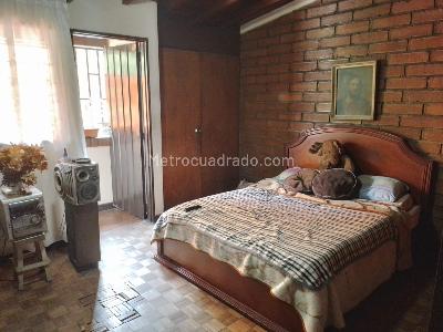 Casa de 4 alcobas en venta en Laureles, Medellín, 430 m² · foto 5 de 18