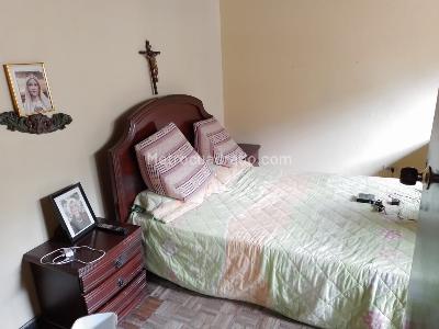 Casa de 4 alcobas en venta en Laureles, Medellín, 430 m² · foto 7 de 18