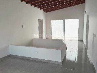 Casa de 4 alcobas en venta en La America, Medellín, 223 m² · foto 6 de 17