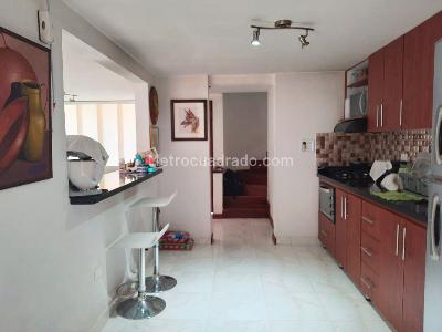 Casa de 3 alcobas en venta en Belen, Medellín, 112 m² · foto 4 de 17