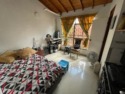 Casa de 5 alcobas en venta en Laureles, Medellín, 160 m² · foto 8 de 15