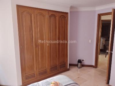 Apartamento de 3 alcobas en venta en Laureles, Medellín, 150 m² · foto 14 de 18