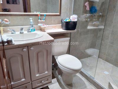 Apartamento de 3 alcobas en venta en Laureles, Medellín, 150 m² · foto 17 de 18