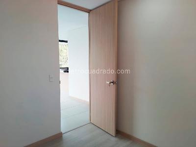 Apartamento en venta en Laureles, Medellín · foto 13 de 20