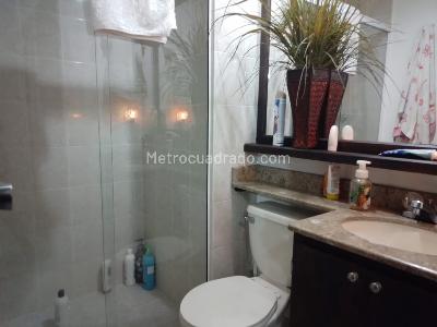 Apartamento en arriendo en Belen, Medellín · foto 10 de 13