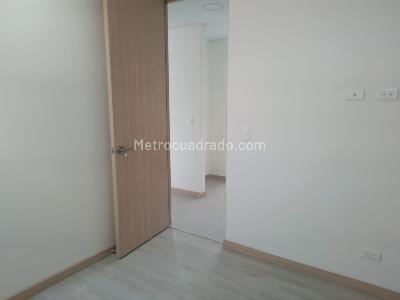 Apartamento de 3 alcobas en venta en Laureles, Medellín, 107 m² · foto 10 de 19