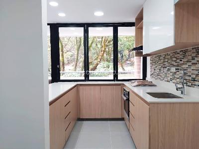 Apartamento de 3 alcobas en venta en Laureles, Medellín, 107 m² · foto 6 de 19