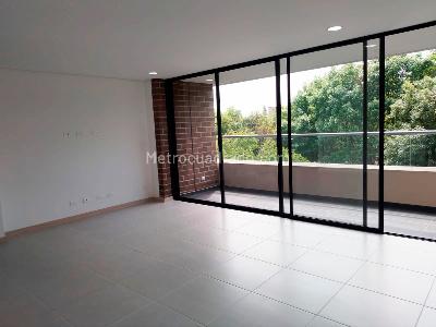 Apartamento en venta en Laureles, Medellín · foto 2 de 18