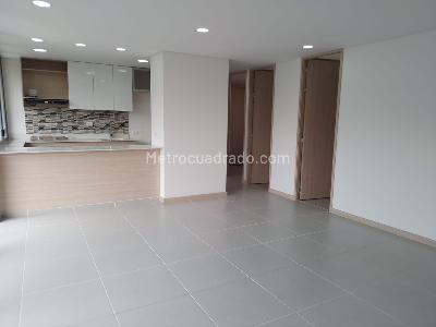 Apartamento en venta en Laureles, Medellín · foto 3 de 19