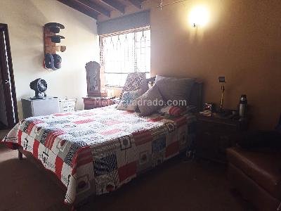Casa de 4 alcobas en venta en Belen, Medellín, 350 m² · foto 9 de 16