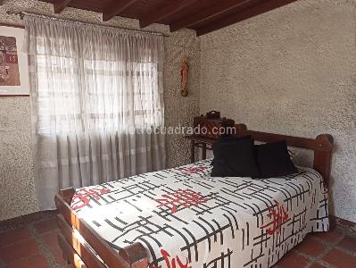 Casa de 4 alcobas en venta en Belen, Medellín, 350 m² · foto 11 de 16