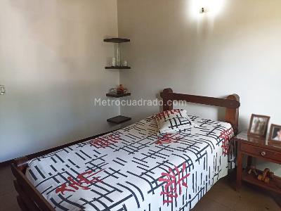 Casa de 4 alcobas en venta en Belen, Medellín, 350 m² · foto 12 de 16