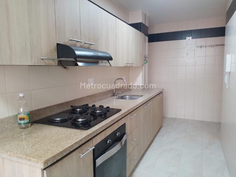 3BR Apartment Near Amenities in Laureles - 6