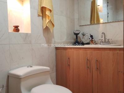 Casa de 3 alcobas en venta en Laureles, Medellín, 200 m² · foto 17 de 20
