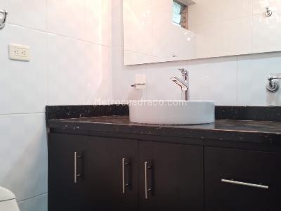 Casa de 3 alcobas en venta en Laureles, Medellín, 200 m² · foto 19 de 20