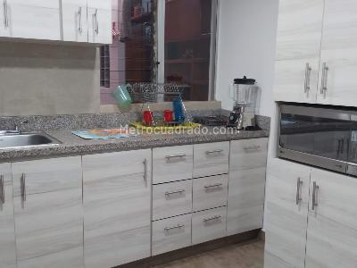 Casa de 3 alcobas en venta en Laureles, Medellín, 200 m² · foto 7 de 20