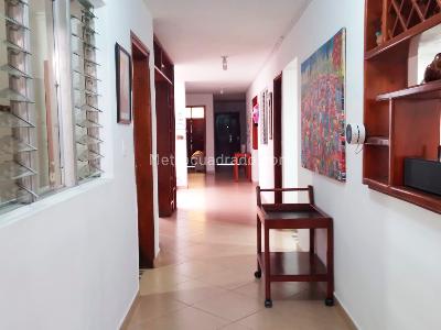 Casa de 3 alcobas en venta en Laureles, Medellín, 200 m² · foto 8 de 20