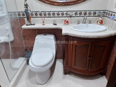 Apartamento en arriendo en Laureles, Medellín · foto 19 de 19