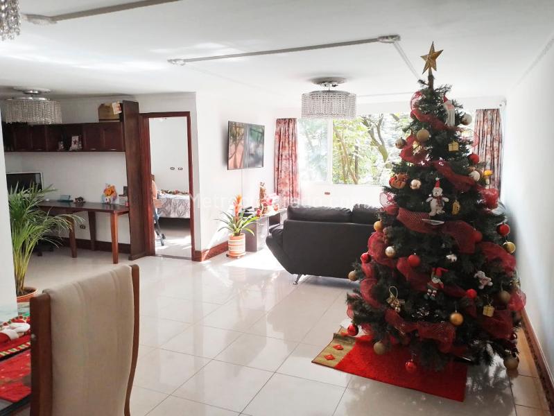 Furnished 4BR Apartment in Laureles
