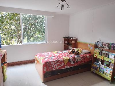 Apartamento en venta en Laureles, Medellín · foto 10 de 19