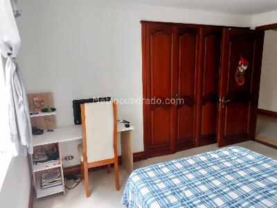 Apartamento en venta en Laureles, Medellín · foto 13 de 19