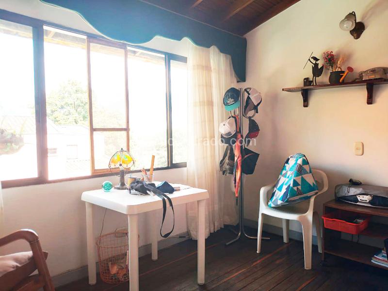 Independent 4BR House with Pool in Belen - 8