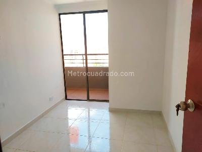 Apartamento de 3 alcobas en arriendo en Laureles, Medellín, 90 m² · foto 6 de 13