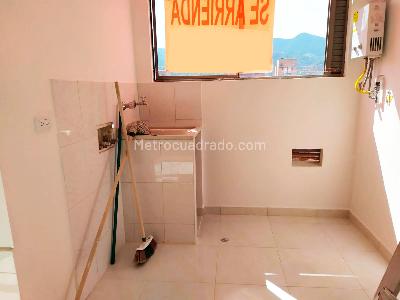 Apartamento de 3 alcobas en venta en Laureles, Medellín, 90 m² · foto 5 de 13