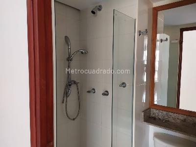 Apartamento de 3 alcobas en venta en Laureles, Medellín, 90 m² · foto 10 de 13